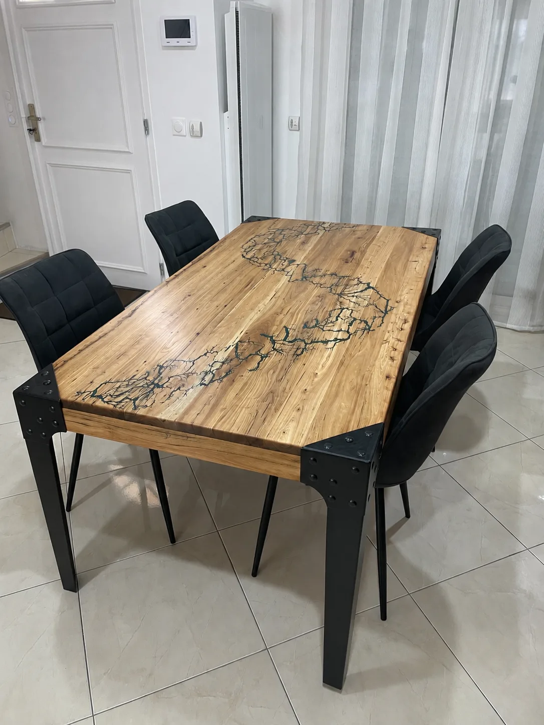 Après rénovation table